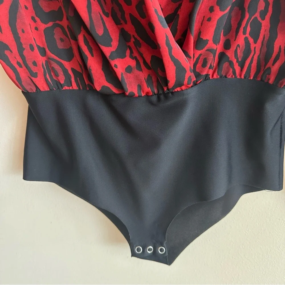 NWT Zara Animal Print Deep V Plunge Draped Wrap Long Sleeve Bodysuit Red Black L - Picture 5 of 16